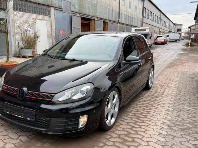 Volkswagen Golf VI GTI