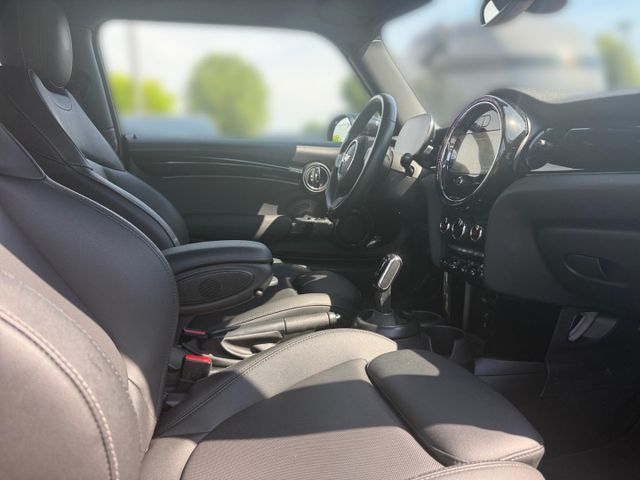 Cooper C Trim Digitales Cockpit SHZ CarPlay