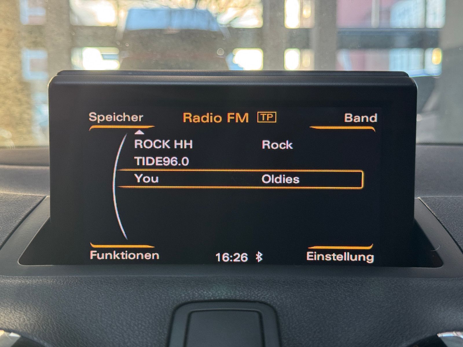 Fahrzeugabbildung Audi A1 1.6 TDI SPORTBACK S-TRONIC S-LINE AMBITION