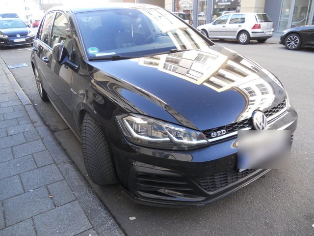 Volkswagen Golf GTD , 2.HD ,DSG,Standheizung , Matrix...