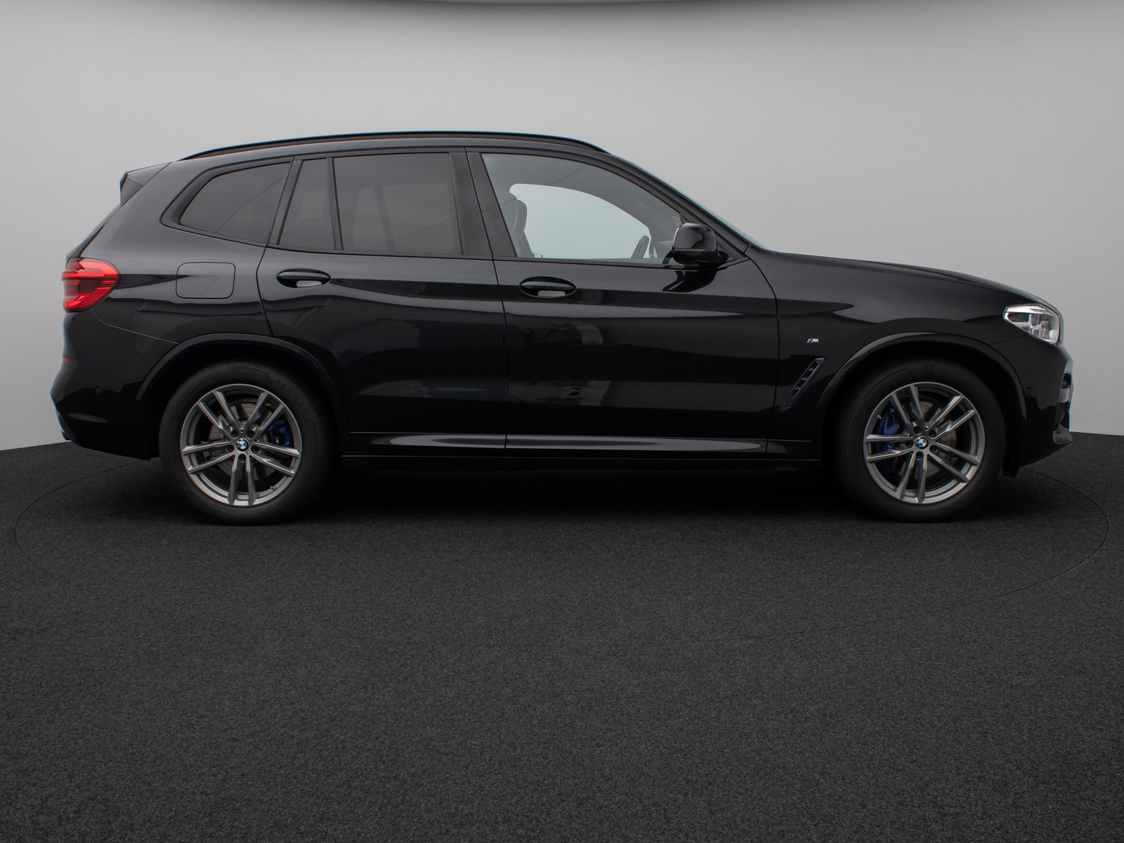 Fahrzeugabbildung BMW X3 xD30d M Sport Panorama Kamera HUD HiFi 19Zoll