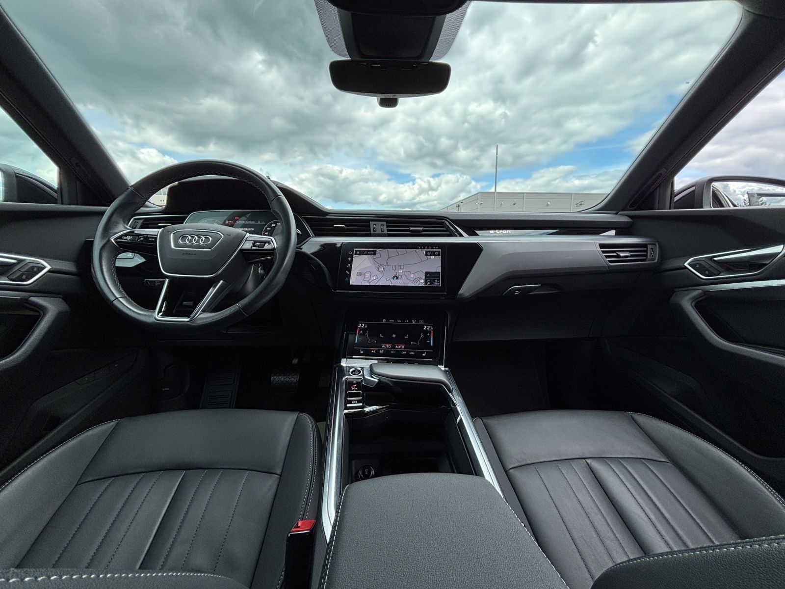 Audi Q8 e-tron - Bild 7