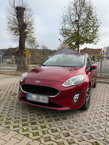 Ford Fiesta 1. Hand Cool & Connect