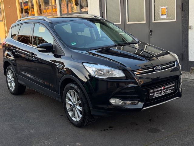 Ford Kuga Titanium AHK Euro6