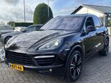 Porsche Cayenne 4.8 Turbo 500PK 2012 panorama dach Veel - Porsche Cayenne aus 2012: Turbo