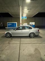 BMW e46 330i M54B30 - BMW 330 Limousine E46 330i mit Benzin-Antrieb