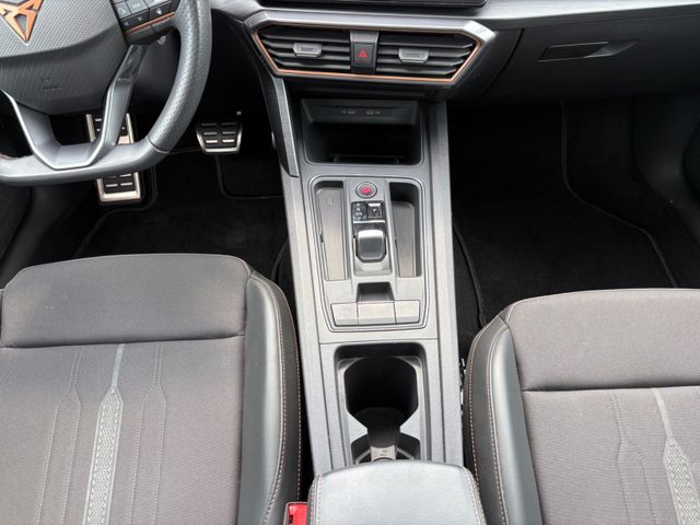 Formentor VZ 1.4l e-Hybrid *RFK/Navi/Ahk/Pano*