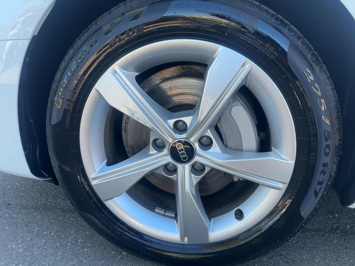Audi A4 - Bild 12