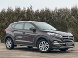 Hyundai Tucson 1.6 Trend 2WD-1.Hand-Navi-Camera-Klimaaut - Hyundai TUCSON: Trend