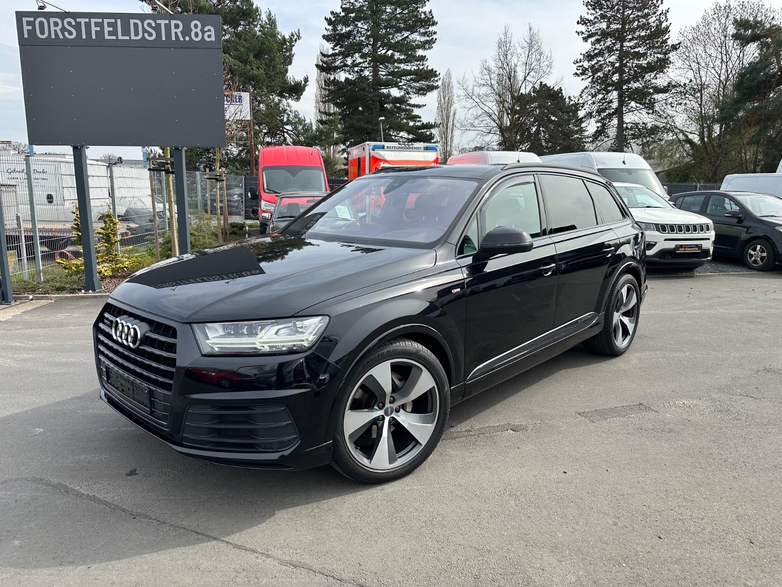 Audi Q7 3.0 TDI S-Line Black*Matrix*Head-Up*21-Zoll