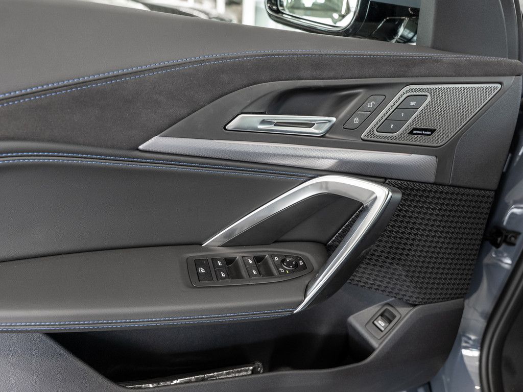BMW iX2 - Bild 27