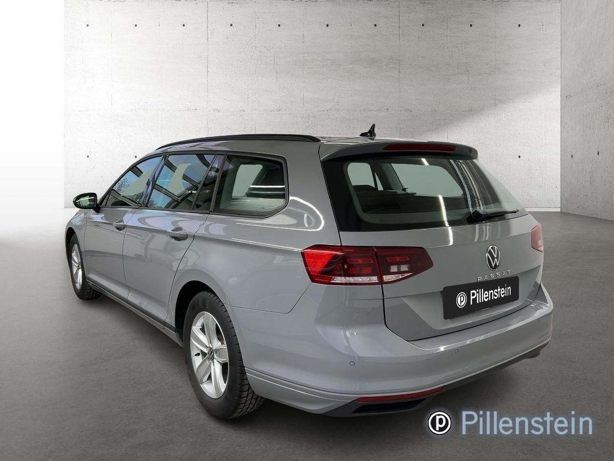 Volkswagen Passat Variant - Bild 3