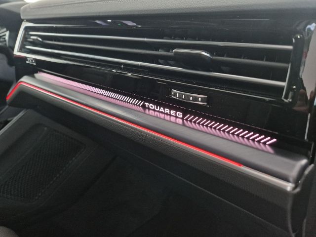 Touareg R-Line 3.0 V6 TDI LUFT PANO STH 4MOT AHK