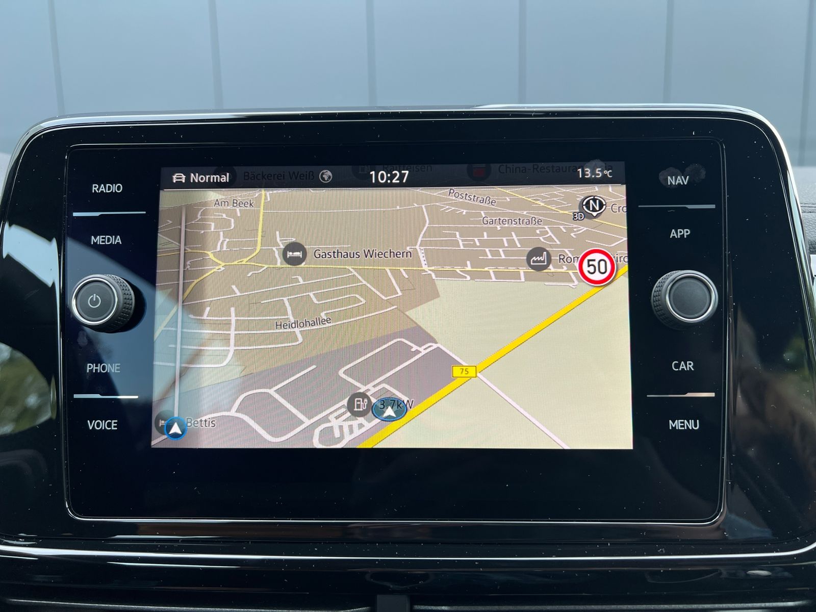 Fahrzeugabbildung Volkswagen T-Roc Cabriolet R-Line 1.5 TSI DSG *AHK,Black-St