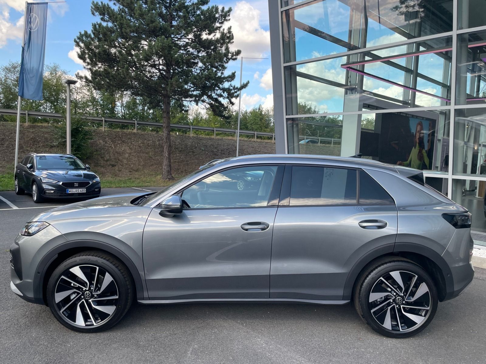Volkswagen T-Roc - Bild 3