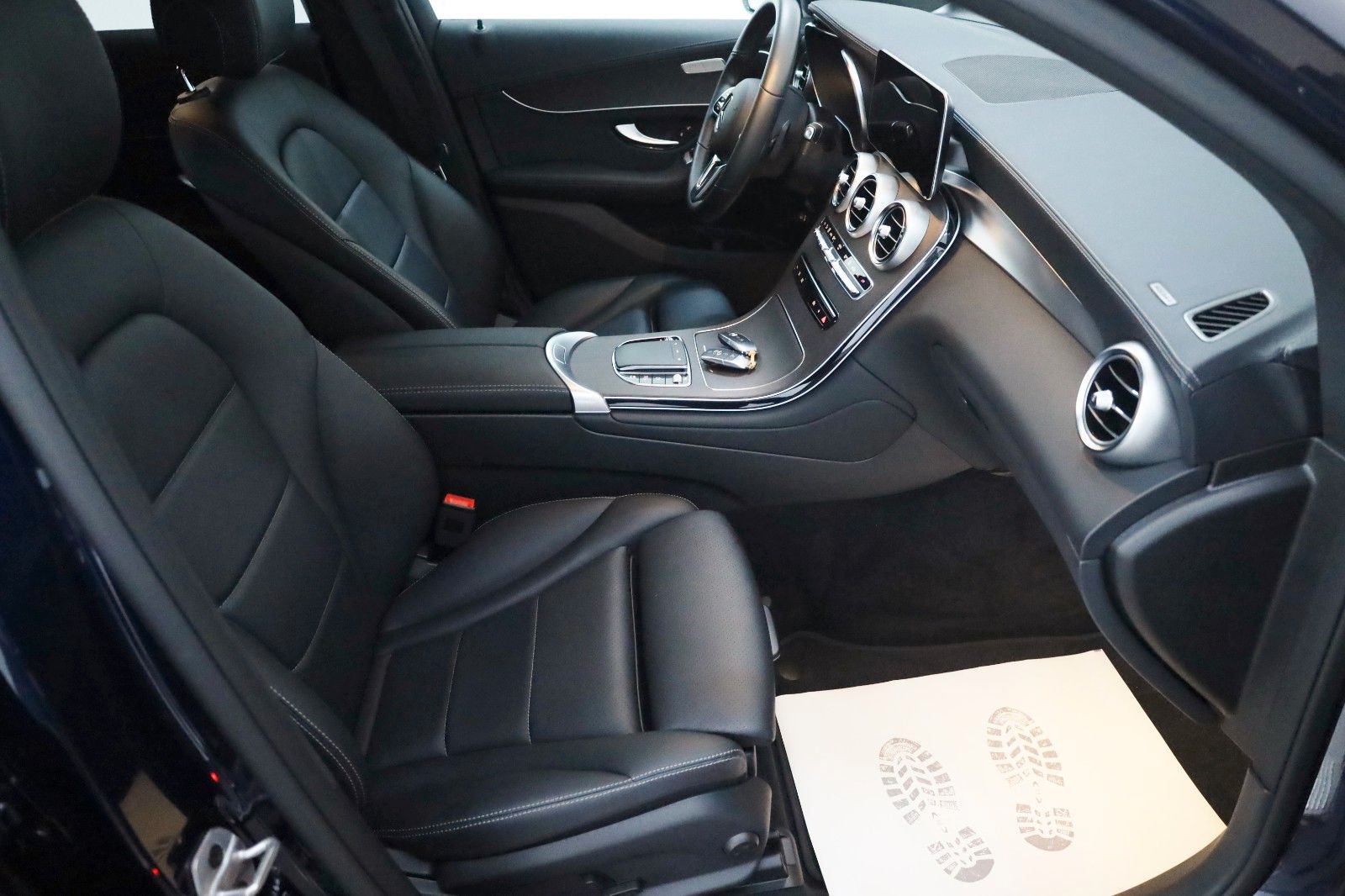 Fahrzeugabbildung Mercedes-Benz GLC 300de Coupe 4Matic,"360°CAM"LED"DIGIT-DISP