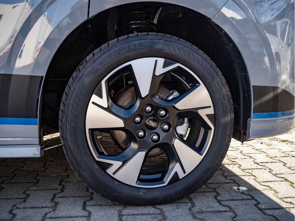 Ford Tourneo Custom - Bild 6