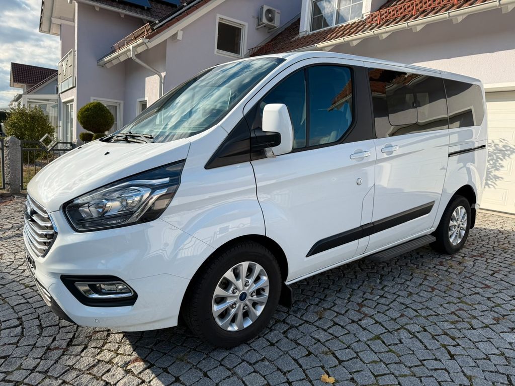 Image of Ford Tourneo Custom