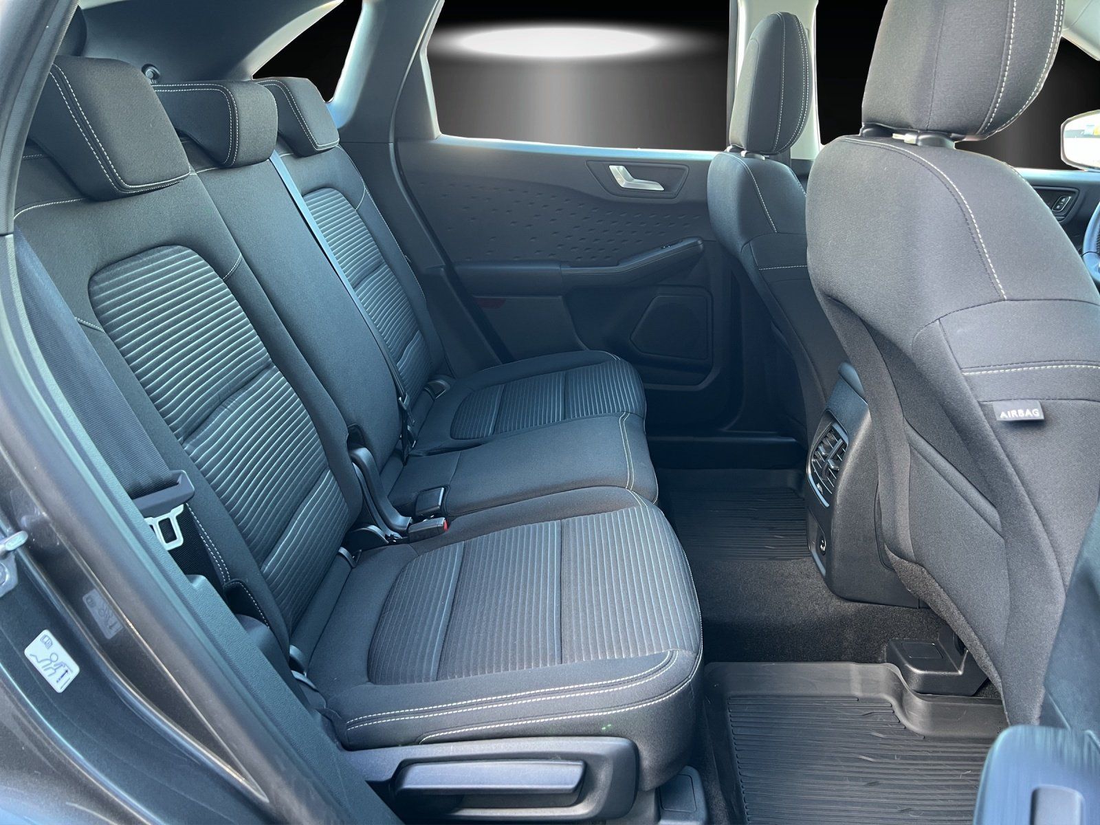 Fahrzeugabbildung Ford Kuga 1.5 EcoBoost Titanium Start/Stopp