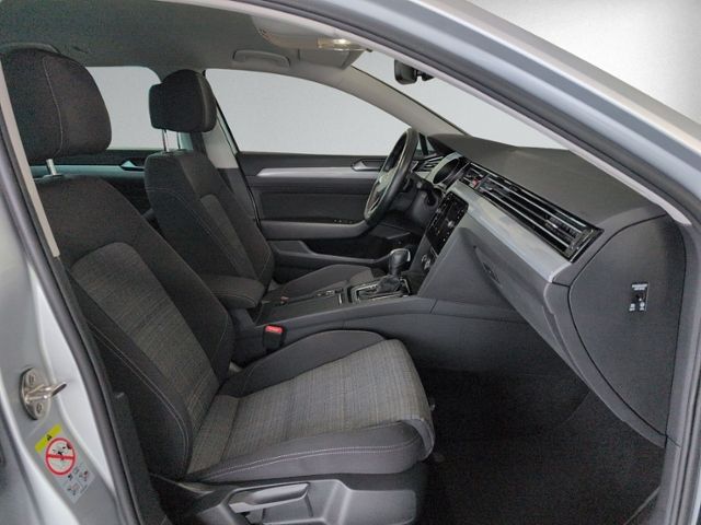 Passat Variant 1.5 TSI DSG AHK+LED+NAVI+PDC+ACC+