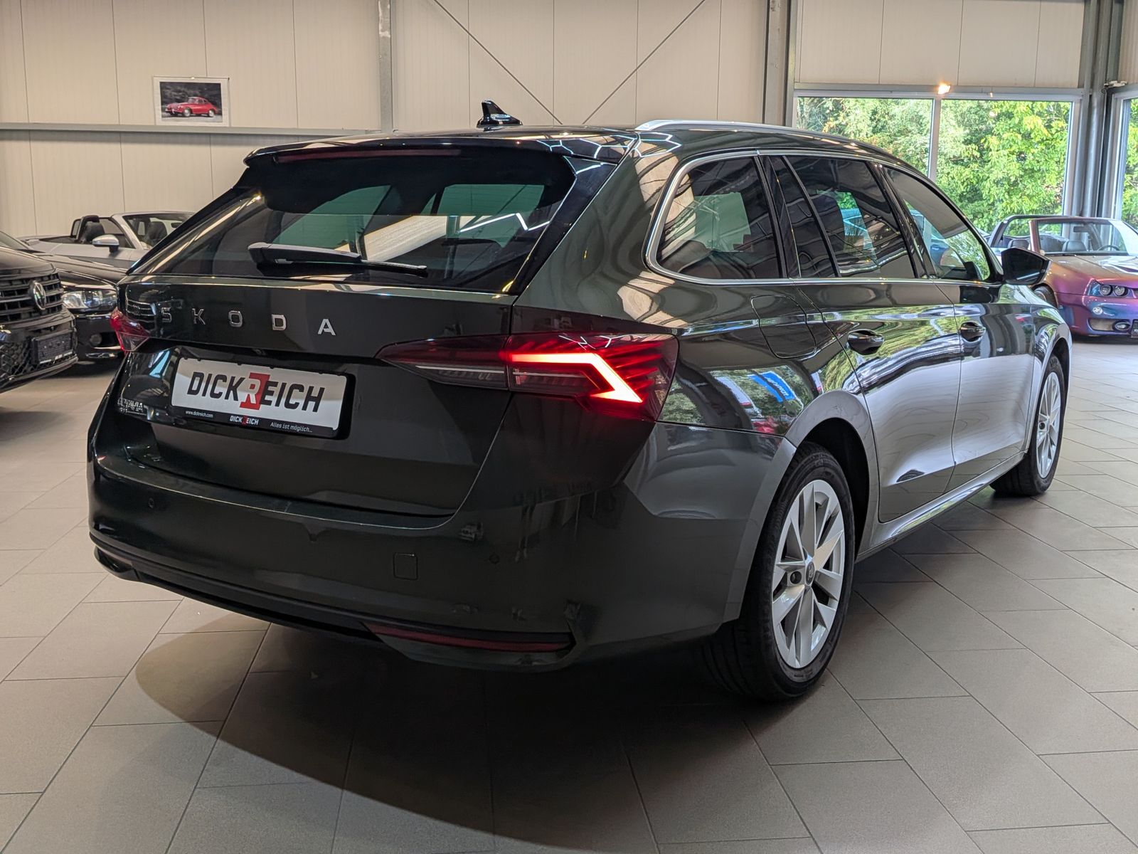 Fahrzeugabbildung SKODA Octavia 1.5TSI mHEV Selection TEMP*LED*CAM*PANO*