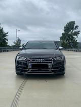 Audi S3 2.0 TFSI S tronic quattro - - Audi S3: Automatik