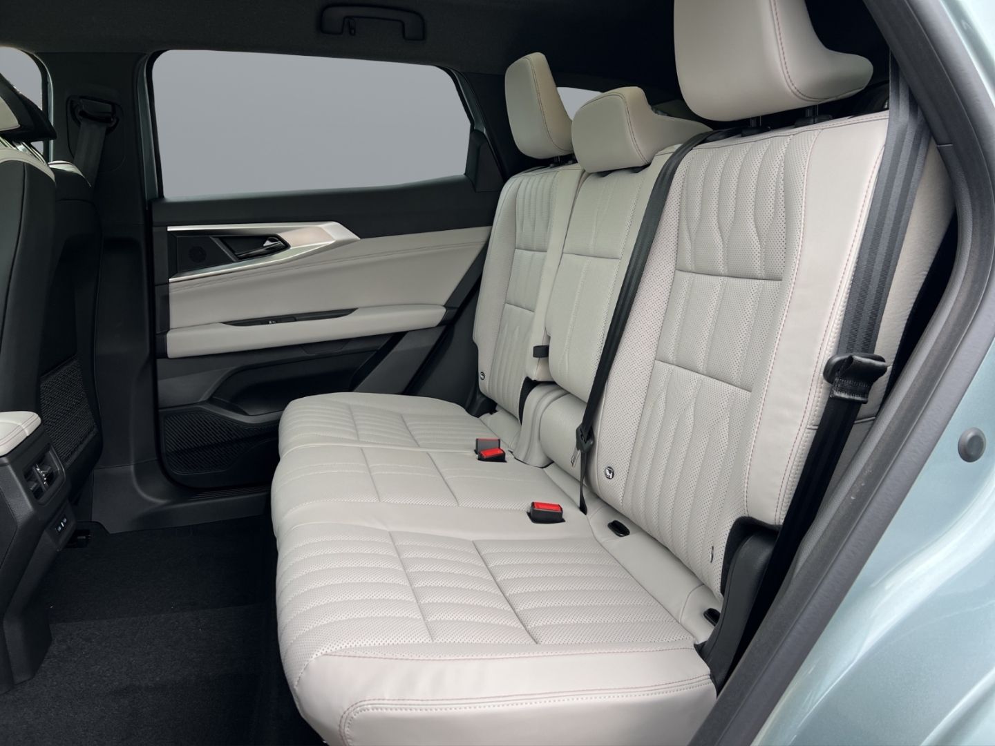 Fahrzeugabbildung Renault Espace VI Techno E-Tech Hybrid 1.2 Full 200 EU6e
