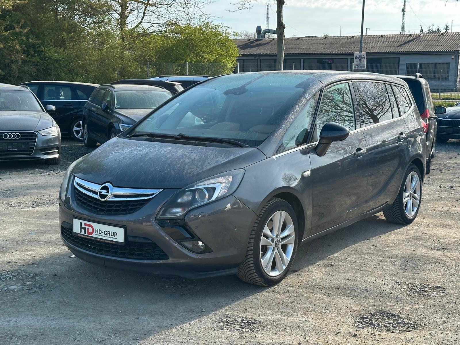 Opel Zafira C Tourer Innovation*PANO*BI-XENON*KAMERA*