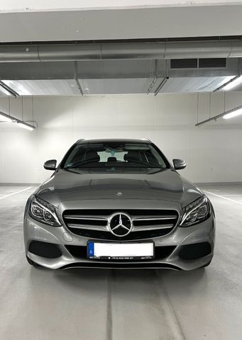 MERCEDES-BENZ C 220 Autom LED Head Up Sitzbelüftung Leder