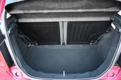 FORD Ka 1.2 Titanium Klima erst 69tkm Sitzhz Mod.2010