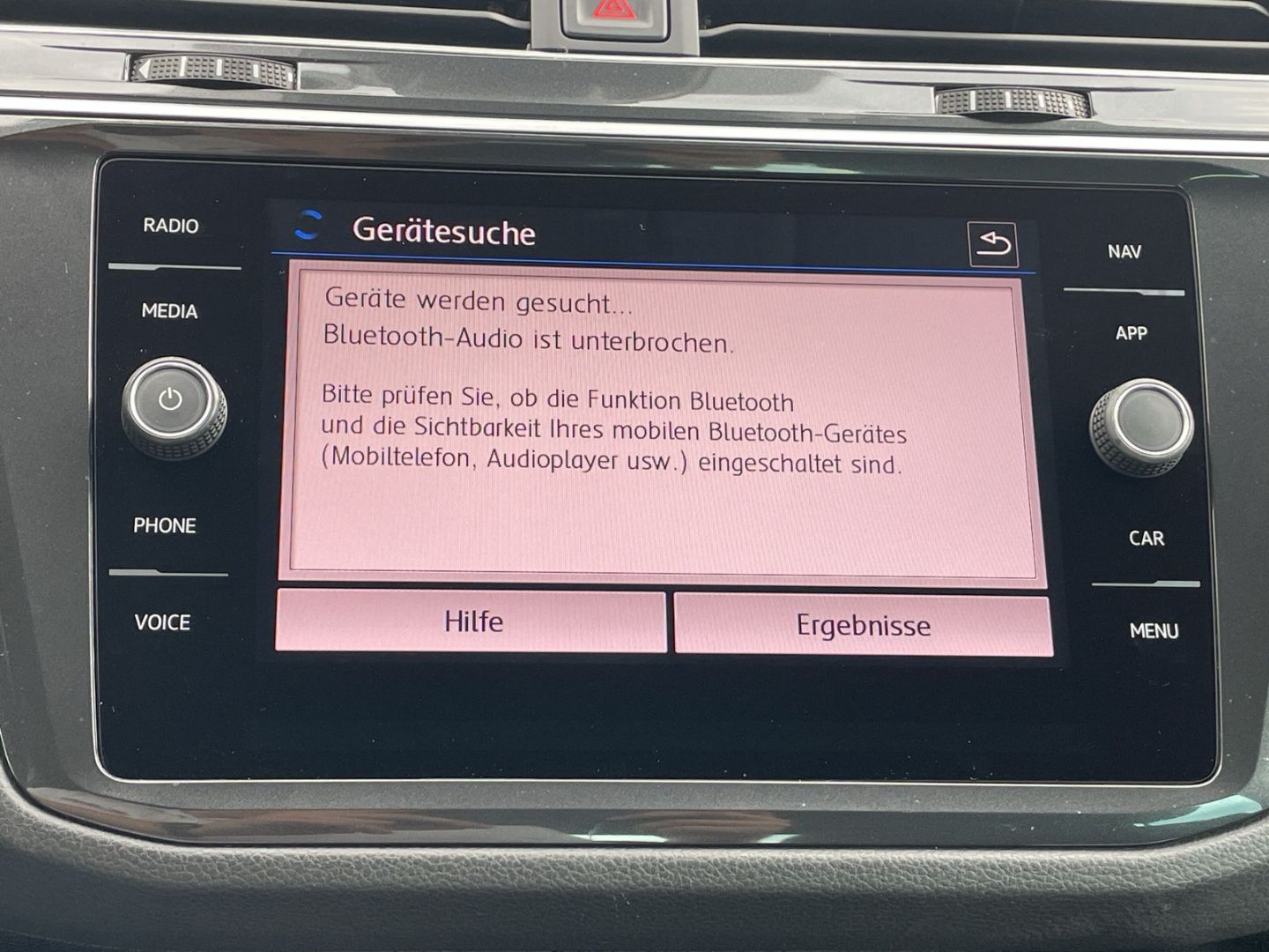 Tiguan 2.0TDI Sound AHK/Navi/App-Connect/ACC/PDC