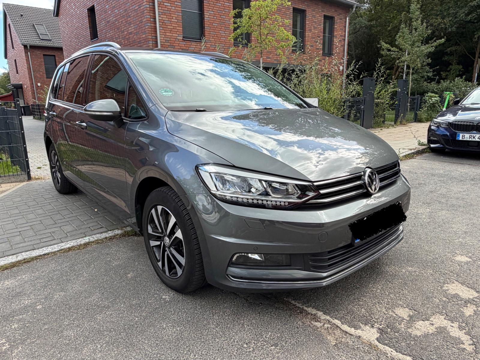 Volkswagen Touran UNITED 1.5 TSI DSG 7-Sitzer LED ACC Navi, миниатюра 2