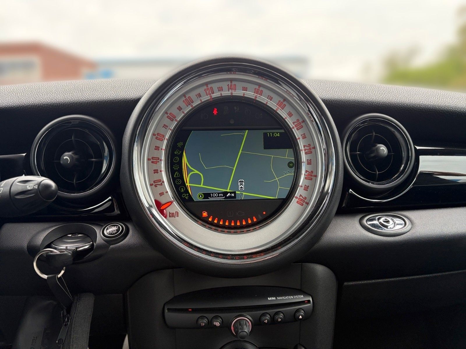 Fahrzeugabbildung MINI COOPER S Cabrio