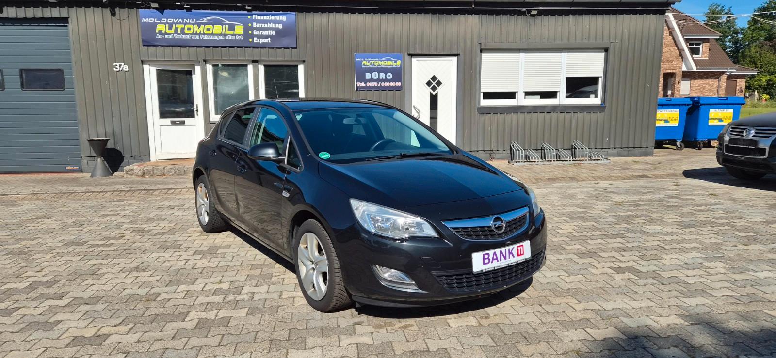Opel Astra J Lim. 5-trg. Design Edition Tuv 11/27