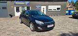 Opel Astra J Lim. 5-trg. Design Edition Tuv 11/27 - Opel Astra aus 2011: Design Edition