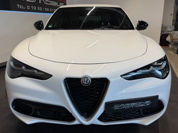 Alfa-Romeo Stelvio - 4