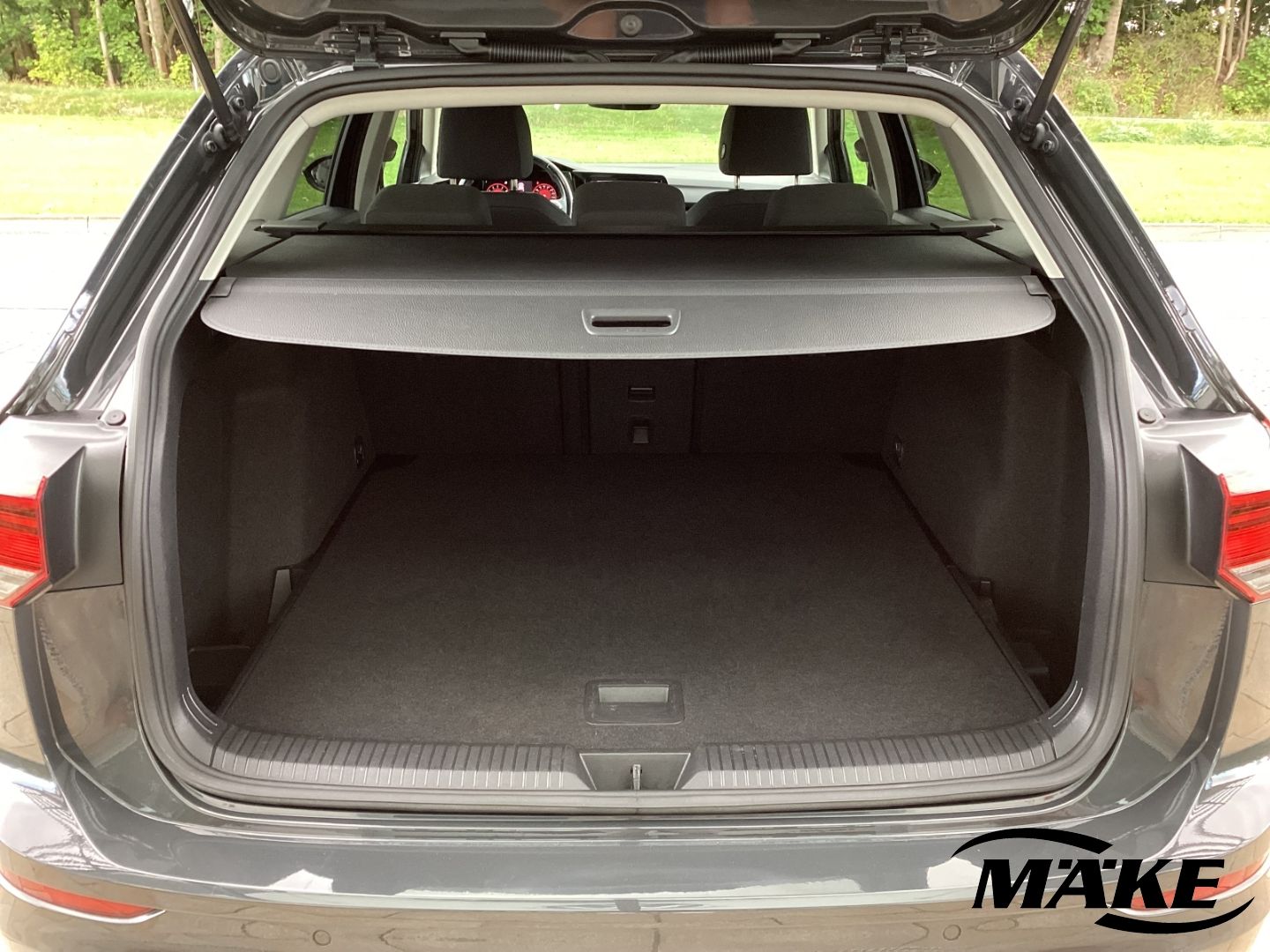 Golf Variant Active 1.5 TSI AHK LED NAV RFK ASG