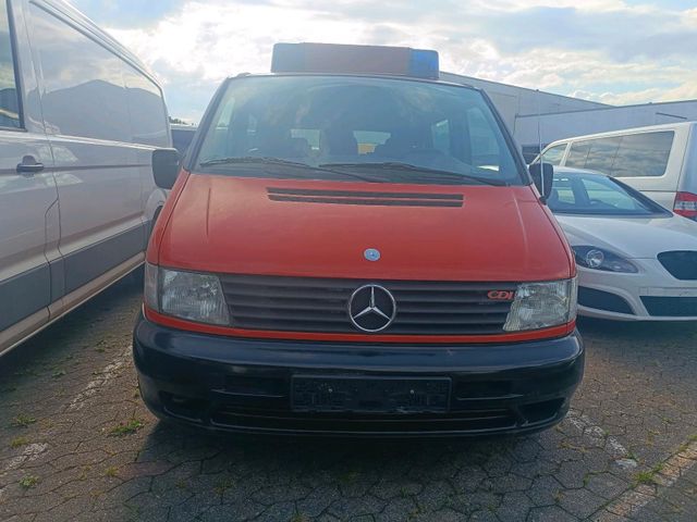 Mercedes-Benz Feuerwehr Vito 109 cdi Scheckheft bei Merc...