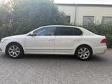 Skoda Superb 1.6 TDI GreenLine/Leder/Navi/ - Skoda Superb: Greenline