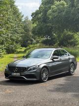 Mercedes-Benz C 63 AMG C 63 Standard - Mercedes-Benz C 63 AMG von privat