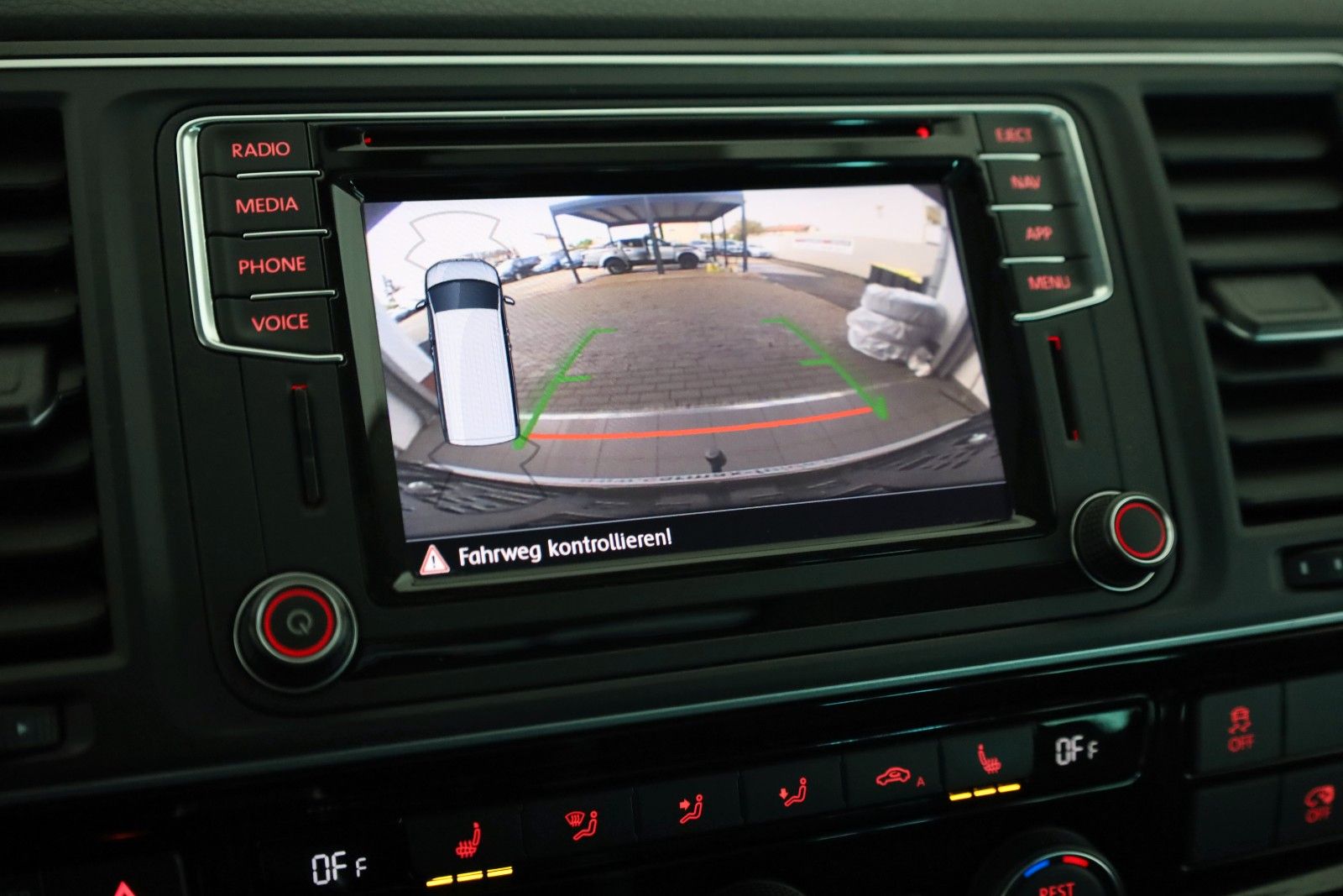Fahrzeugabbildung Volkswagen T6 Multivan Generation Six 4M Leder,ACC,LED,AHK