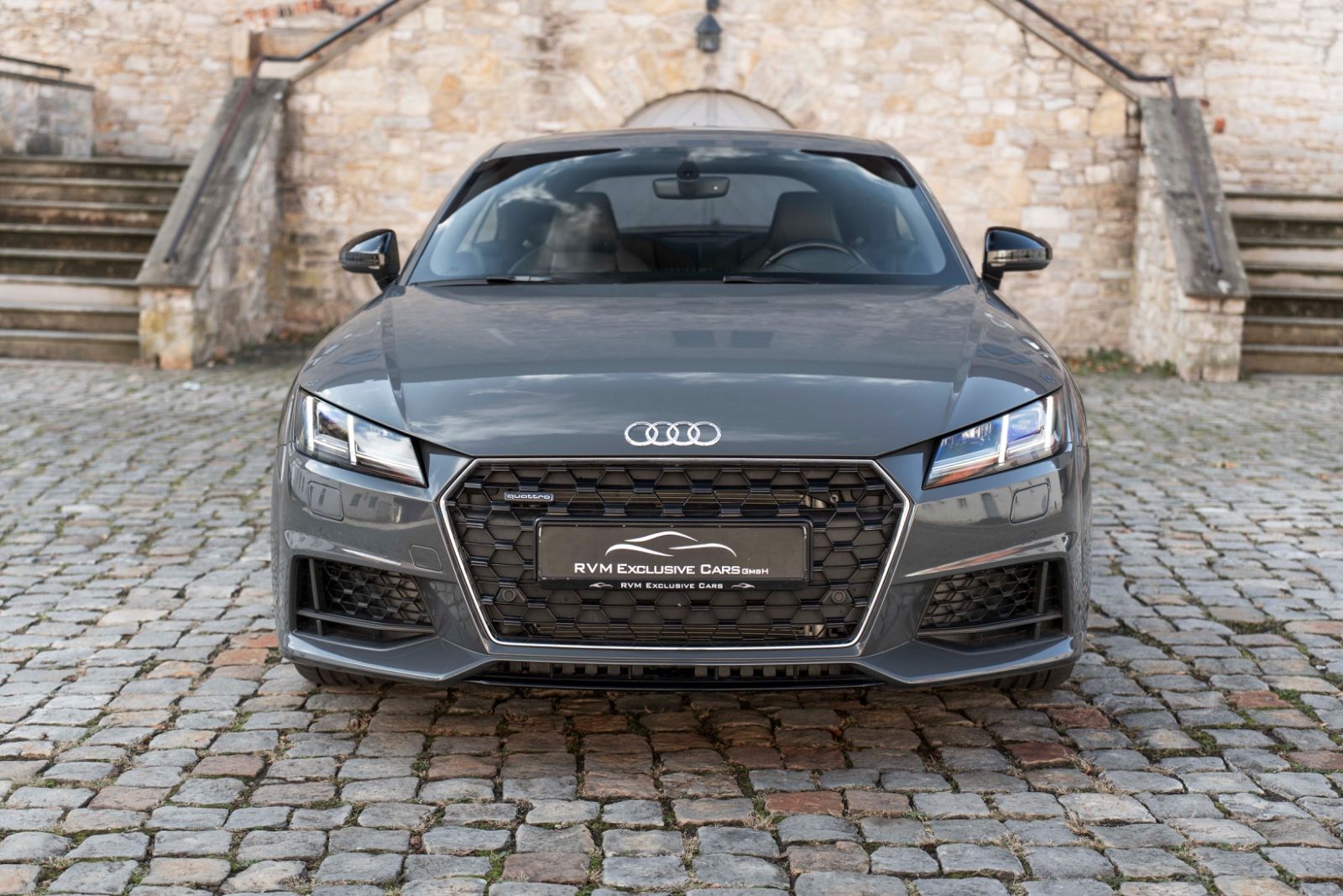Fahrzeugabbildung Audi TT Coupe 2.0TFSI S-Tronic KAM B&O LED QUATTRO