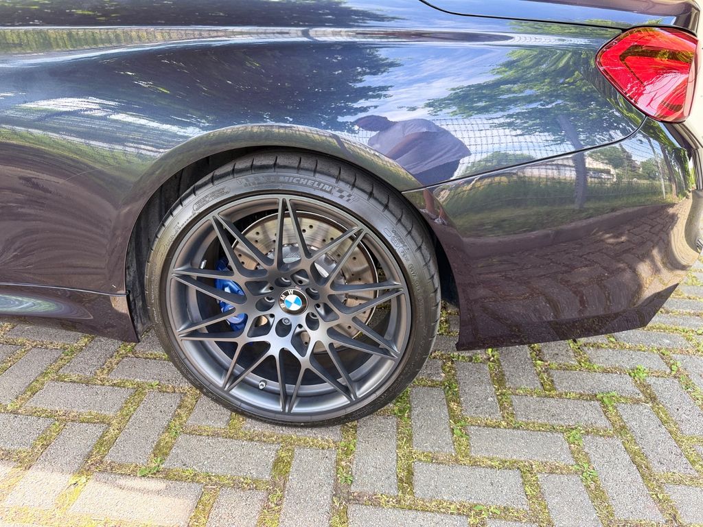 BMW M4 COMP/CABRIO/30JAHRE EDITION/OHNE OPF/DRIVERS BMW M4 COMP/CABRIO/30JAHRE EDITION/OHNE OPF/DRIVERS