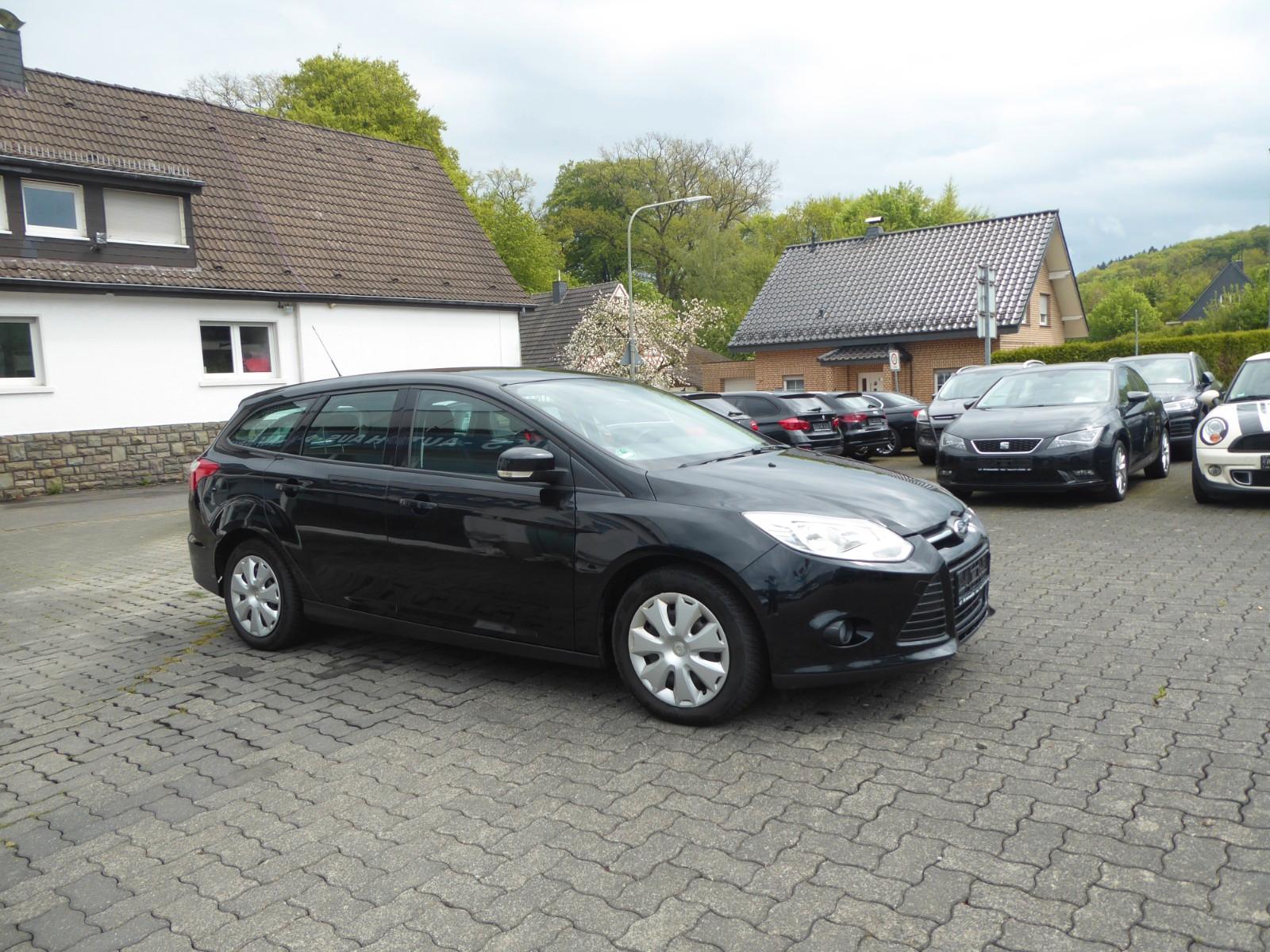 Ford Focus 2011 — photo 5