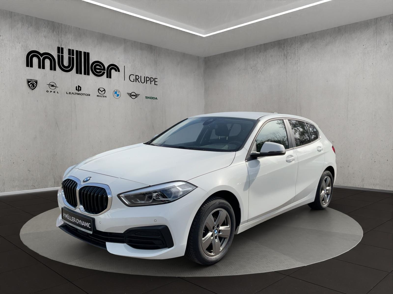 BMW 118i AUTOMATIK NAVI LED KOMFORTZUG SHZ TEMPOMAT