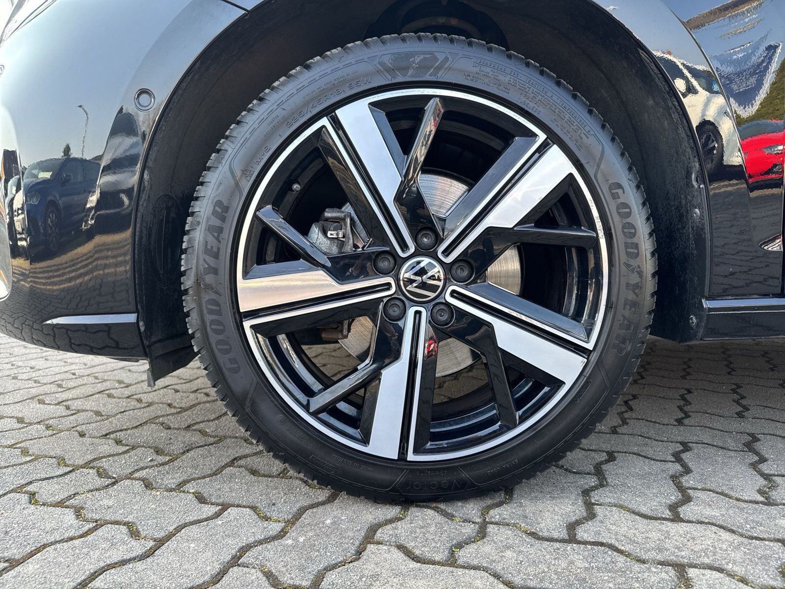 Caddy Style TDI DSG Navi ROLLSTUHLKRAN Style