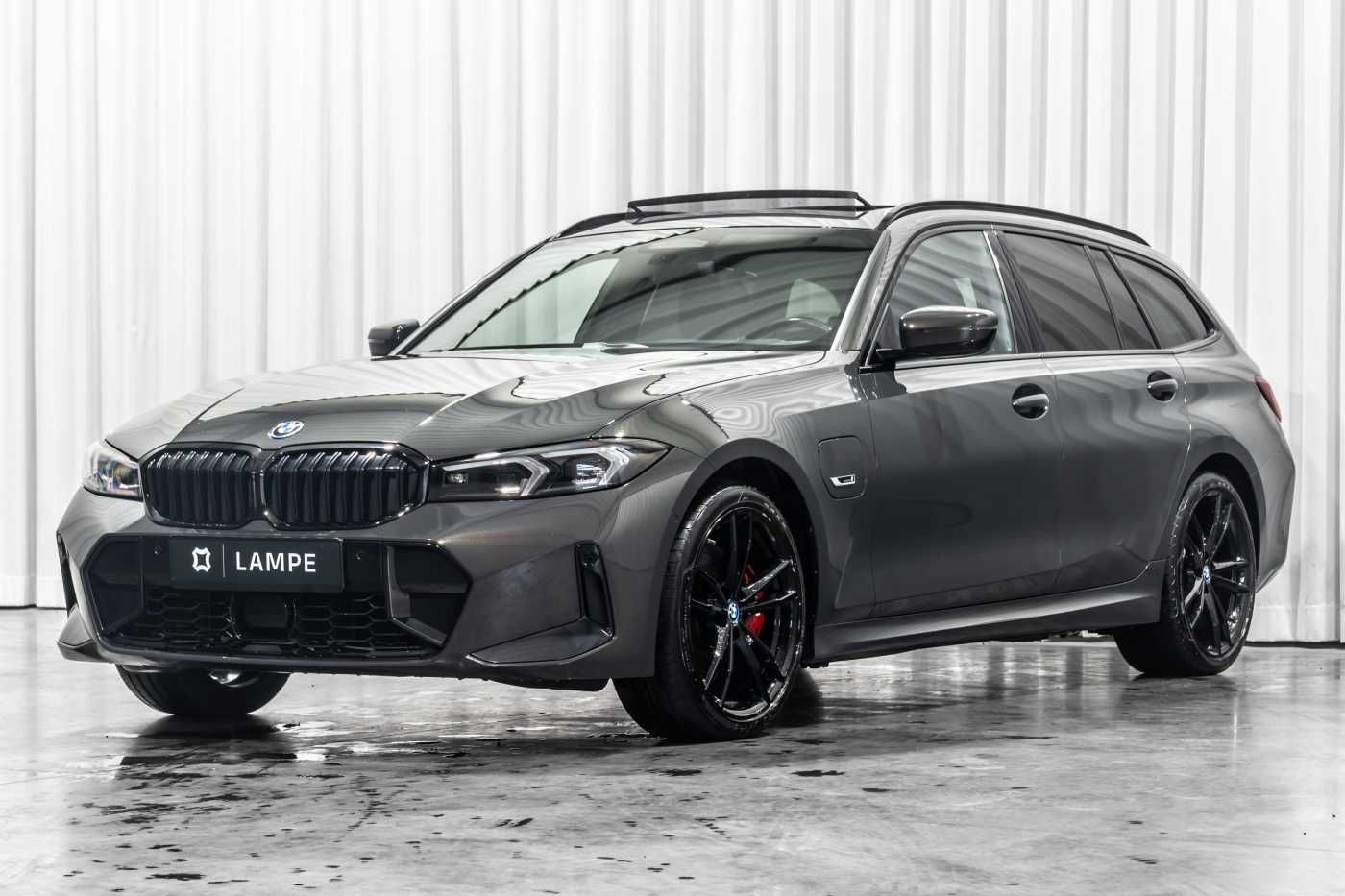 BMW 320 e Touring xDrive M Sport Pro HiFi HUD Trekha imagem 3