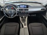 BMW 318i Automatik NaviProf Xenon Panorama PDC - gebrauchte BMW 318 aus dem Jahr 2009