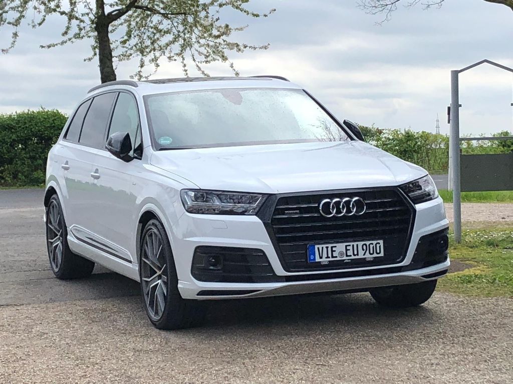 Image of Audi Q7