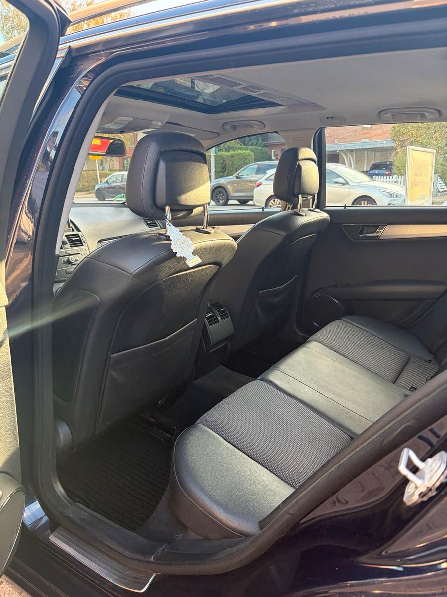 Mercedes-Benz C220 2009 — photo 8